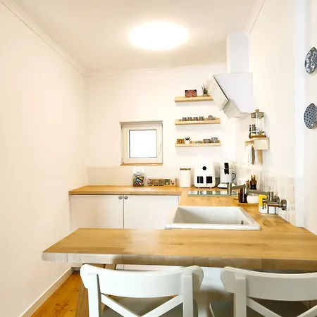 Casa Moara - Downtown Duplex House